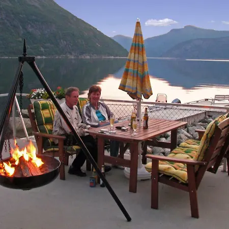 Fjordperlen Holiday home Eidfjord