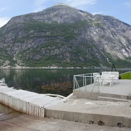 Holiday home Fjordperlen Eidfjord
