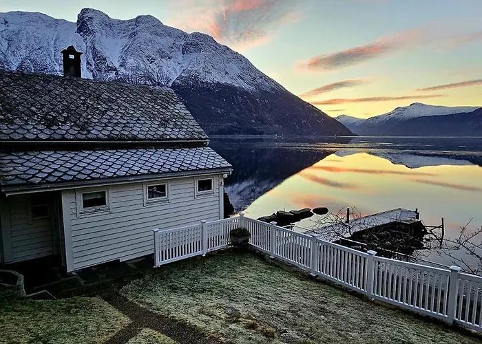 Nyaraló Fjordperlen *